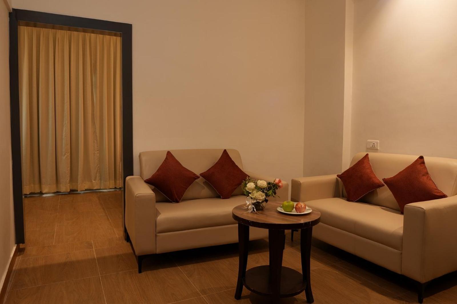 होटल Regenta Bangalore, Airport Road 3*