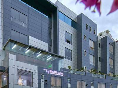 Regenta Bangalore, Airport Road होटल 3*